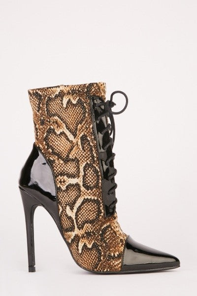 Ladies High Heeled Boots