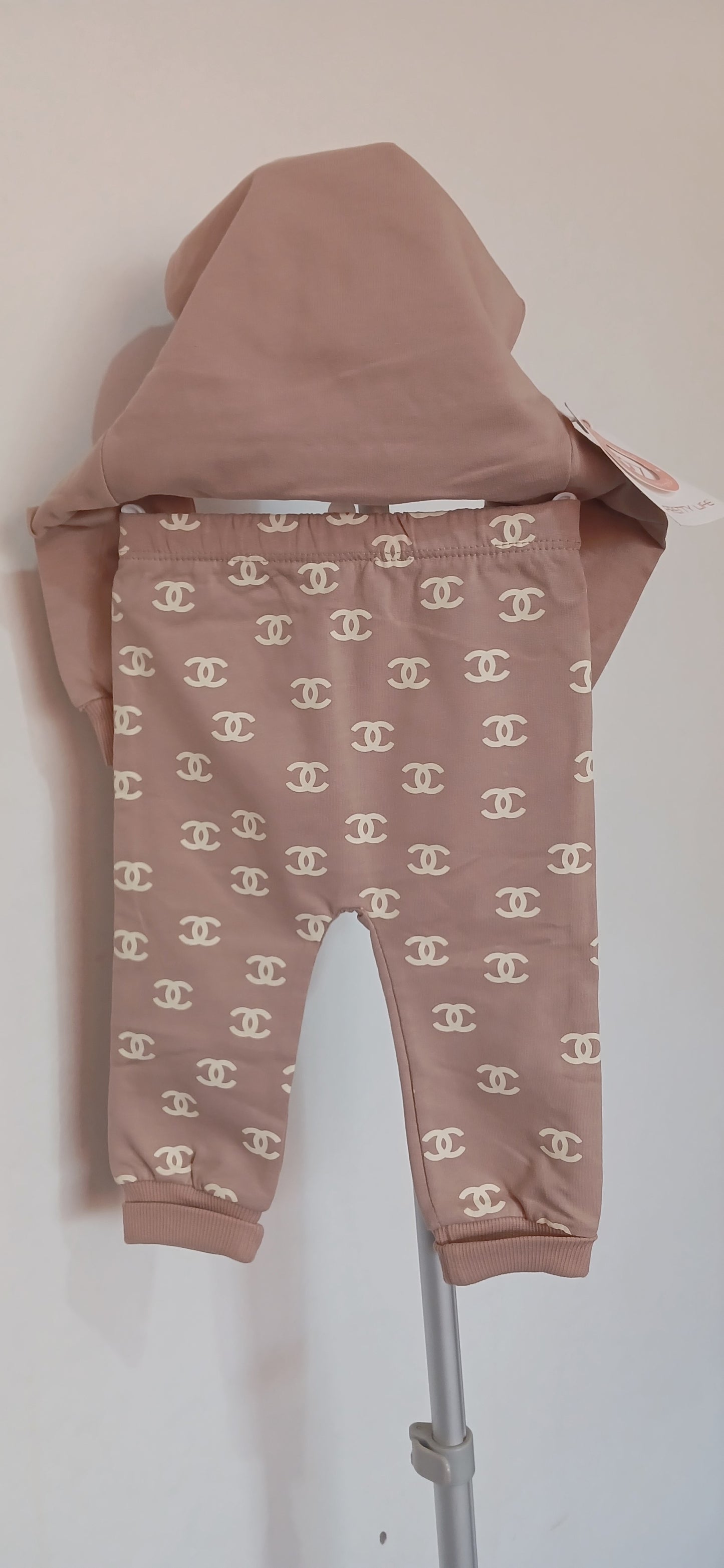 Channel Print 2 Piece Suit
