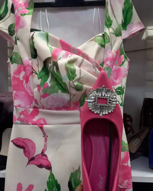 Ladies Pink Mid Heels